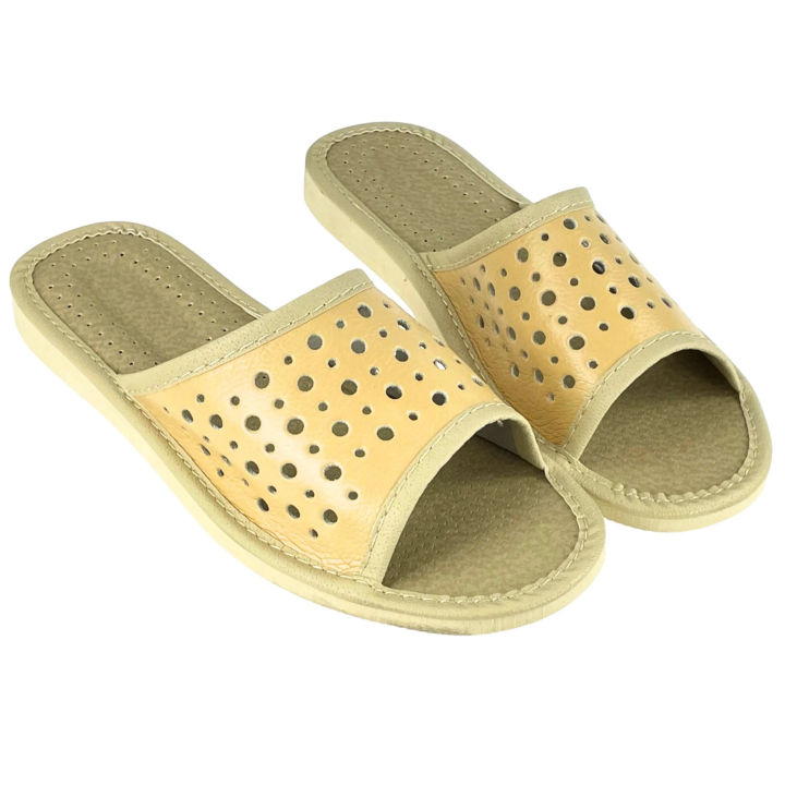 Beigefarbene, bequeme Hausschuhe, durchbrochene Damenslipper