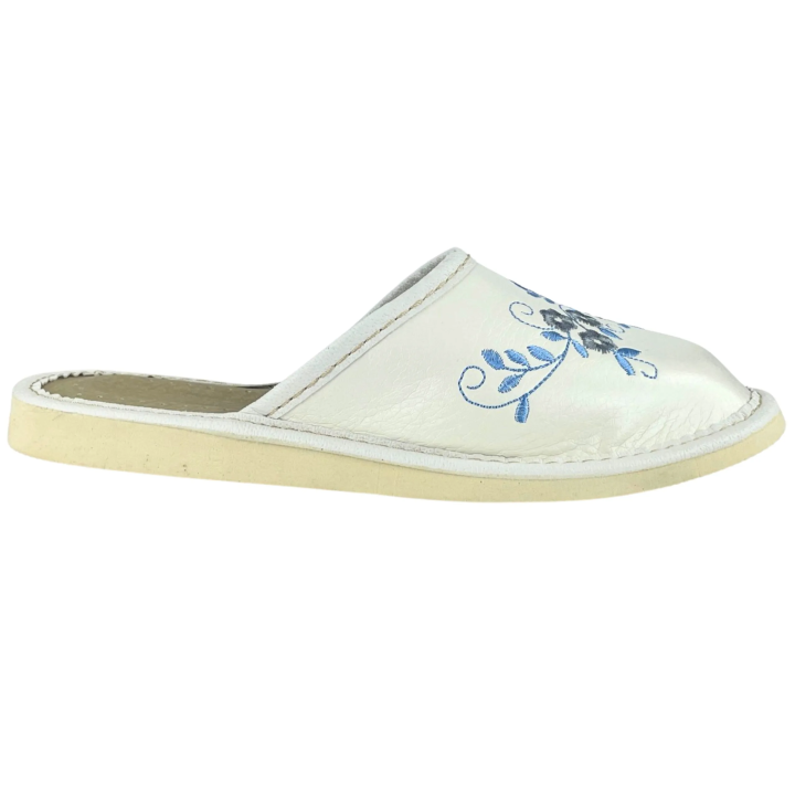 Geschlossene, weiße Damenschuhe mit Blumenmotiven, bequeme Damenschuhe