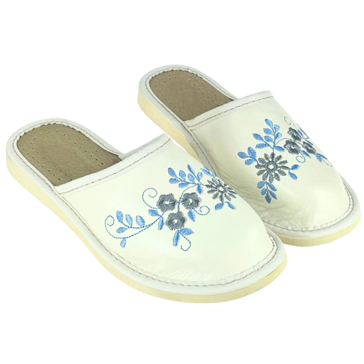 Geschlossene, weiße Damenschuhe mit Blumenmotiven, bequeme Damenschuhe