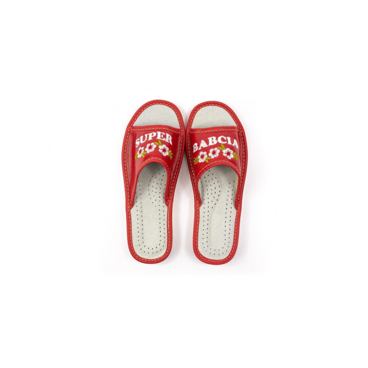 Rote Pantoffeln aus Leder für die Oma, Damenschuhe mit der Aufschrift „Super Oma“