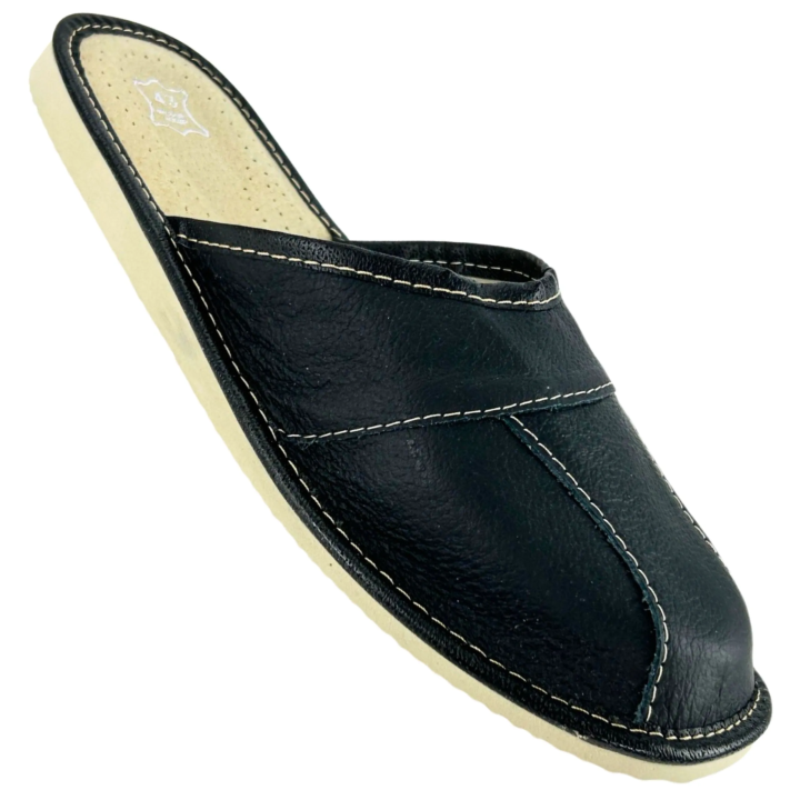 Schwarze Herrenslipper aus Leder, Herrenslipper aus vier Teilen zusammengesetzt