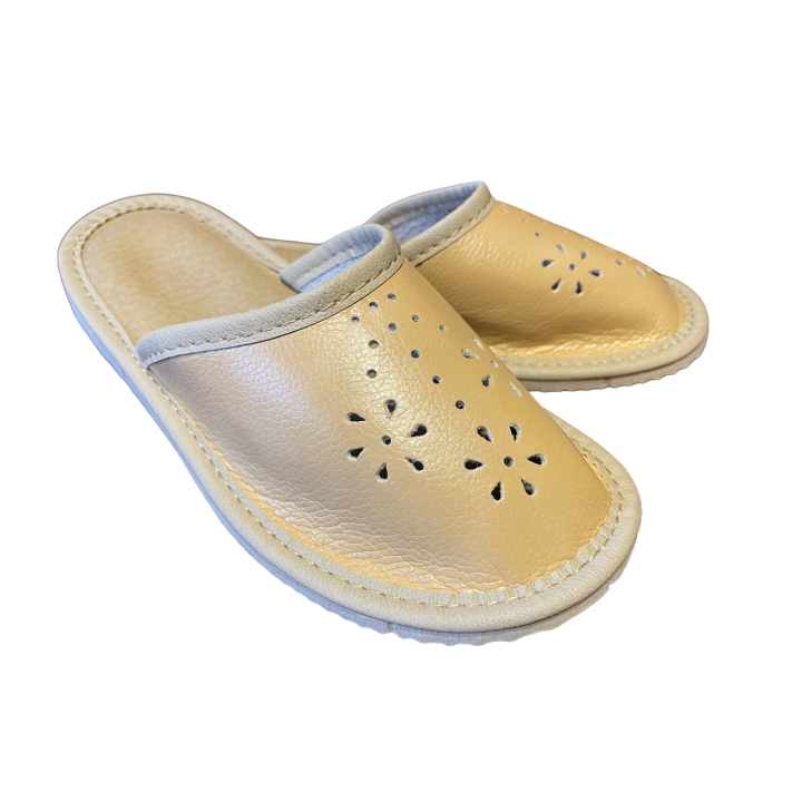Beigefarbene, schlichte Kinderslipper, Hausschuhe mit Blumenmuster