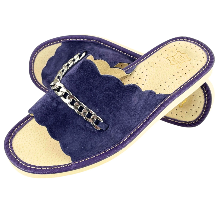 Violette Damenschuhe, Lederpantoffeln im Bergstil