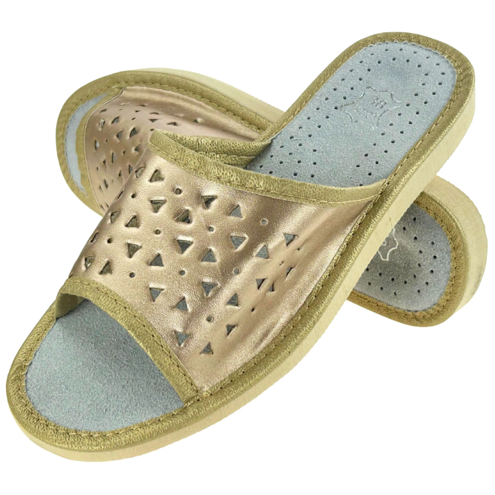Goldene Lederslipper für Damen – Bequeme Pantoffeln im Bergstil