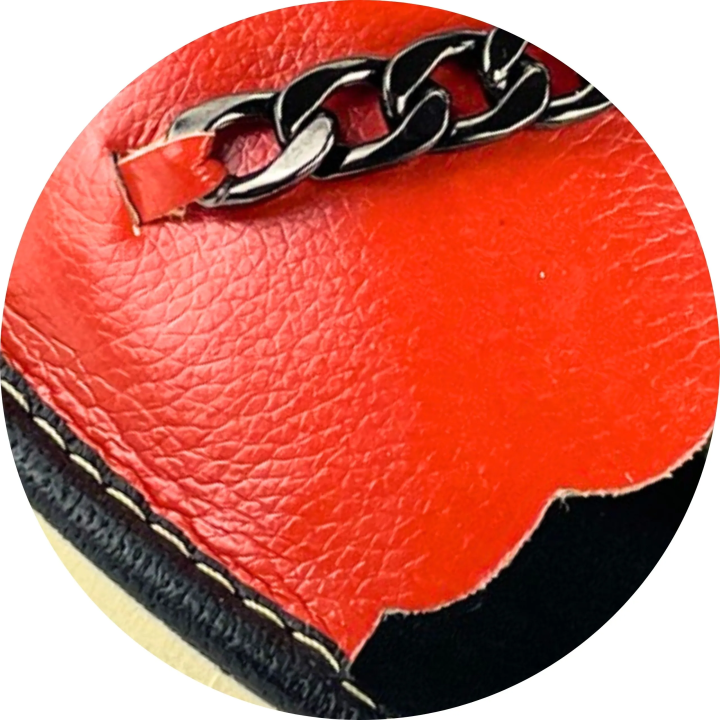 Extravagante orangefarbene Hausschuhe für Damen