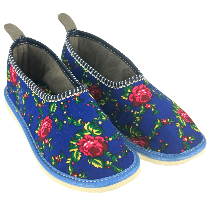 Kapcie z piętką Wygodne Buty we wzory Góralskie